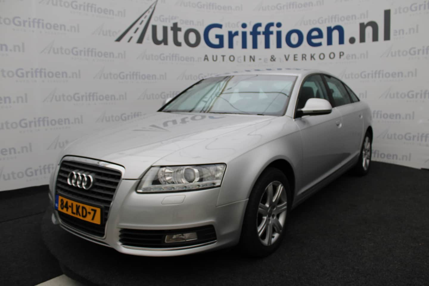 Audi A6 Limousine - 2.0 TFSI Business Edition keurige sedan met trekhaak - AutoWereld.nl