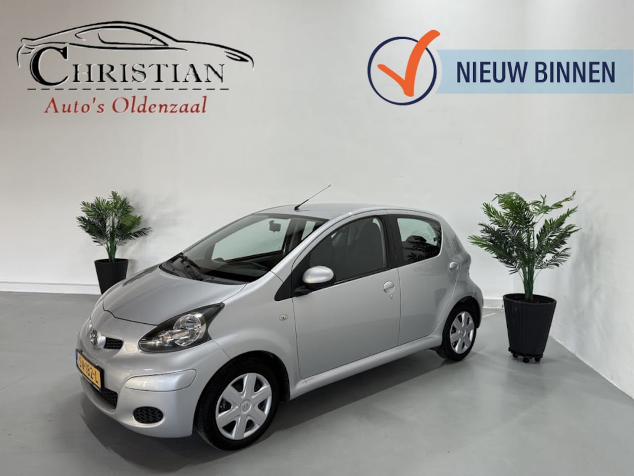 Toyota Aygo - 1.0-12V Access 1.0-12V Access - AutoWereld.nl