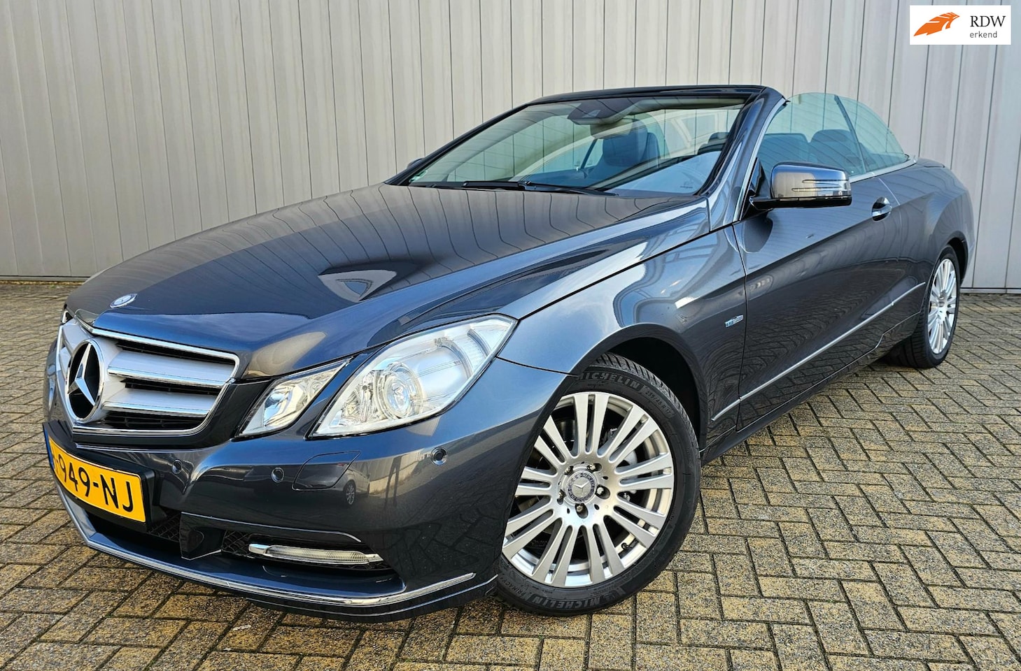 Mercedes-Benz E-klasse Cabrio - 200 CGI Nieuwstaat 52.000km !!! - AutoWereld.nl