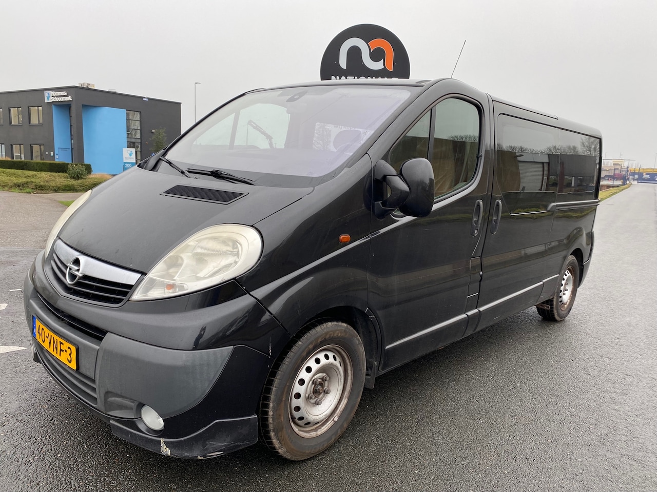 Opel Vivaro - 2008 * 2.5 CDTI L2H1 DC * AUTOMAAT NOT 100% GOOD !!! EXPORT !! - AutoWereld.nl