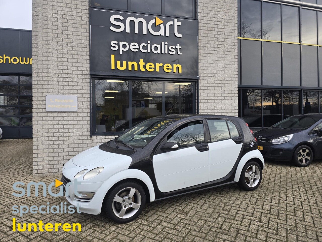 Smart Forfour - 1.1 blackbasic schuifdak, airco. - AutoWereld.nl