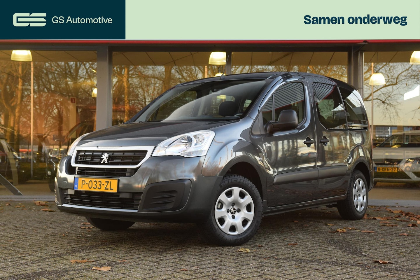 Peugeot Partner Tepee - Electric Access met 1e eig. met Nav/Airco/Pdc - AutoWereld.nl