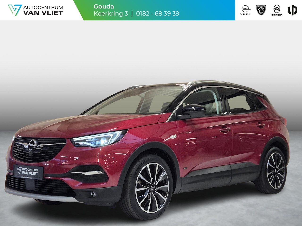 Opel Grandland X - 1.6 Turbo Hybrid Ultimate Automaat | Navigatie | Stoelverwarming | Kofferklep elektrisch | - AutoWereld.nl