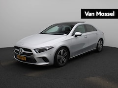 Mercedes-Benz A-klasse - 180 Business Solution | Automaat | Panorama dak | DAB | Leder |Navigatie | Parkeer sensore