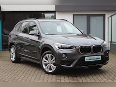 BMW X1 - sDrive18i High Executive Vol leder, Navigatie, Sportline, Trekhaak