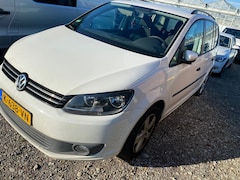 Volkswagen Touran - 2012 * 1.2 TSI Easyline 7p. * MOTOR PROBLEM