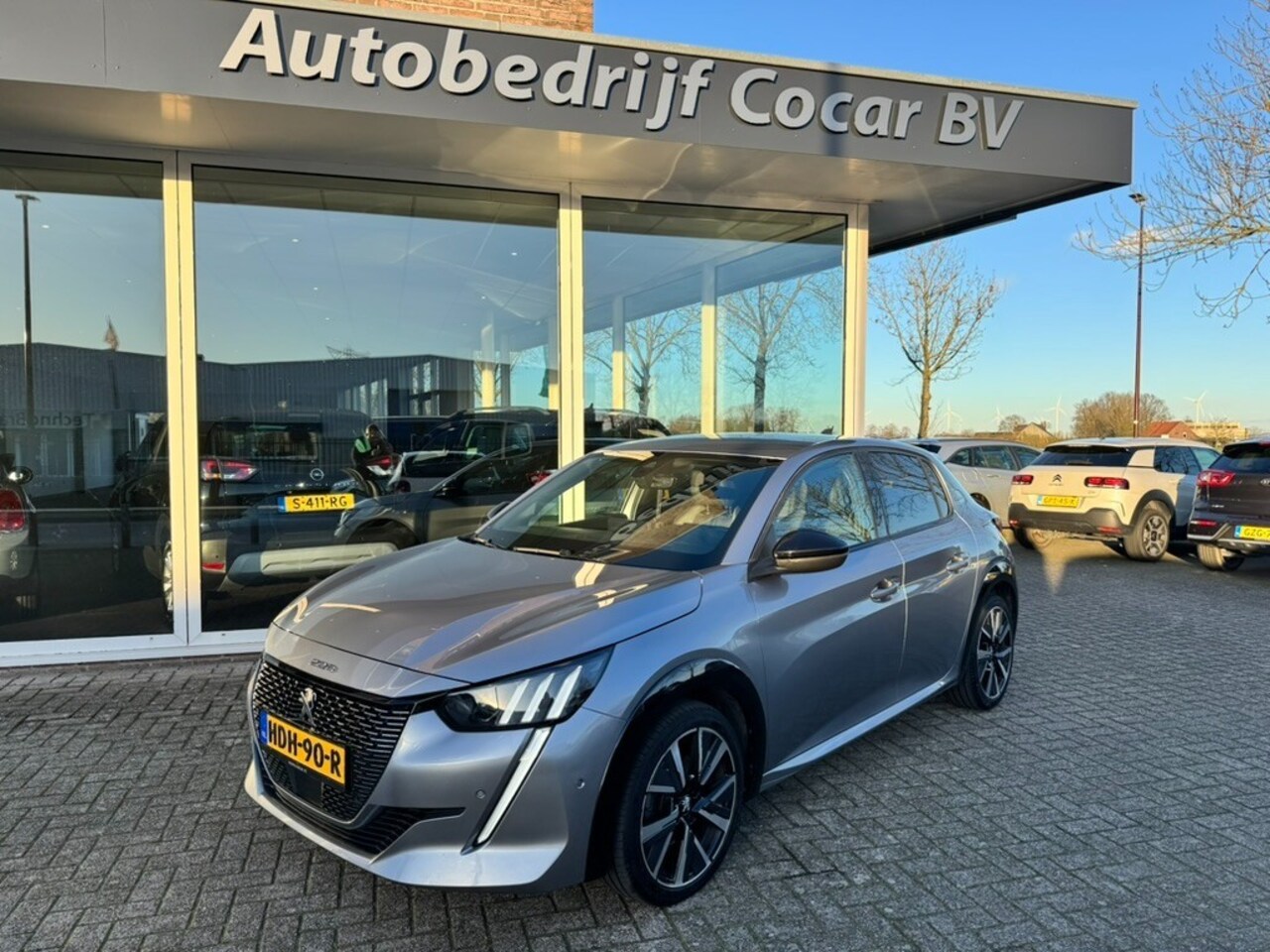 Peugeot 208 - 1.2 PureTech GT-Line  Apple Carplay / Camera / Climate/ALL IN P - AutoWereld.nl