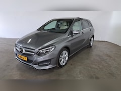 Mercedes-Benz B-klasse - 180 Business Solution Panoramadak Automaat