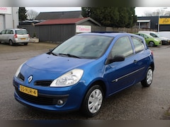 Renault Clio - Clio 1.2-16V Special Line