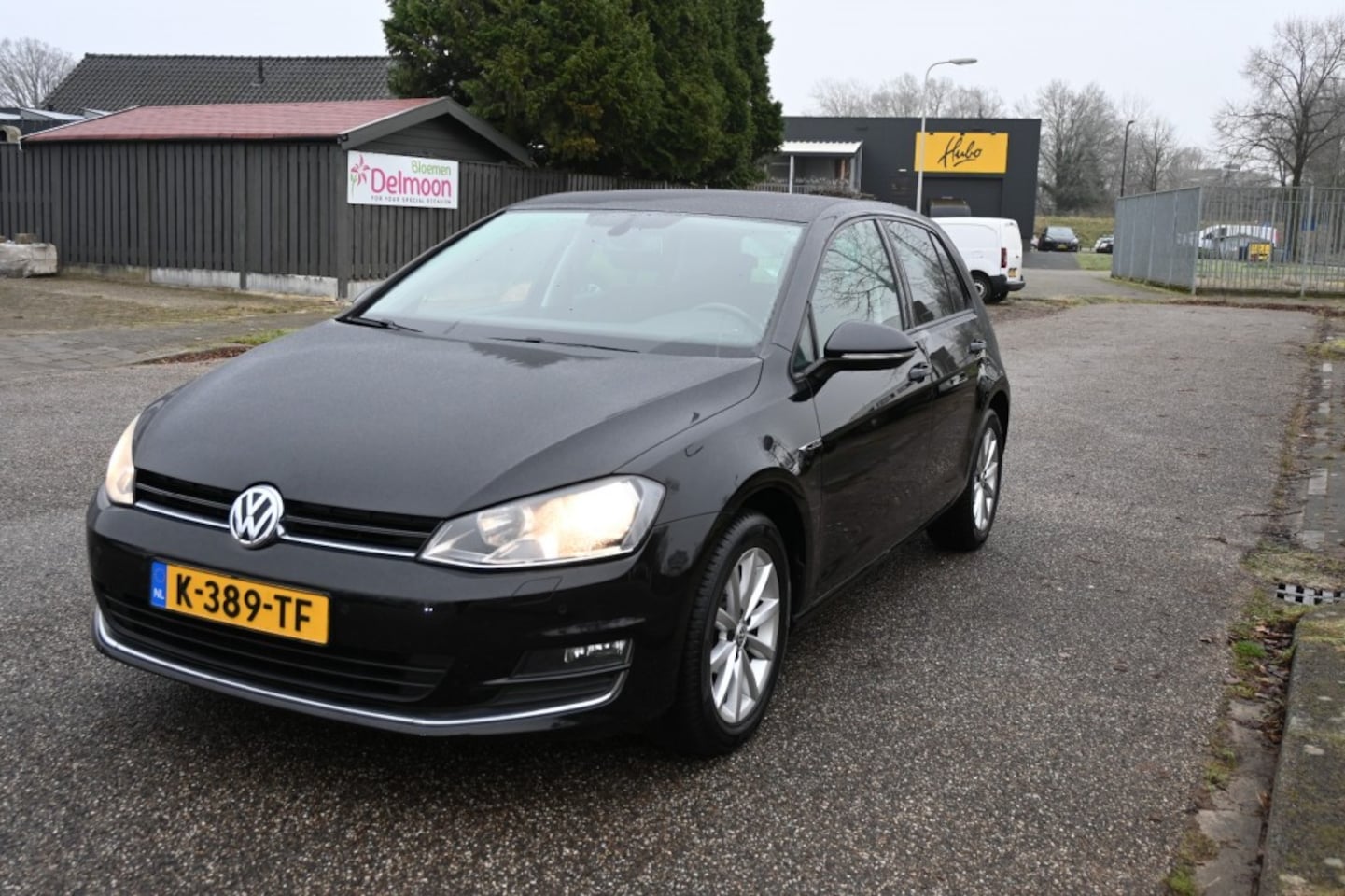 Volkswagen Golf - Volkswagen Golf 1.2 TSI Highline Lounge - AutoWereld.nl