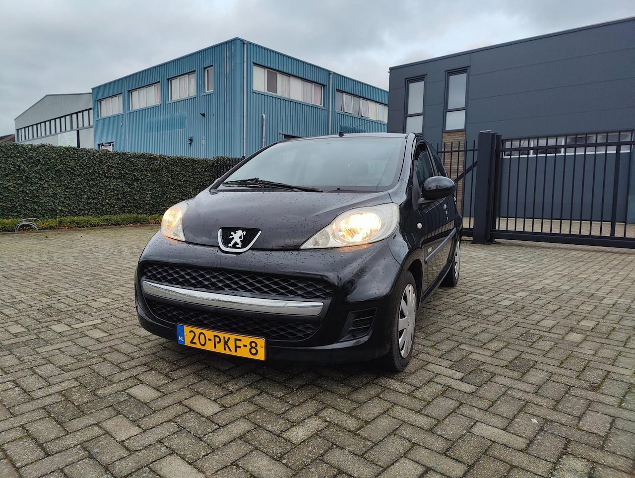 Peugeot 107 - 1.0-12V Bj 2011 AIRCO 5DRS - AutoWereld.nl