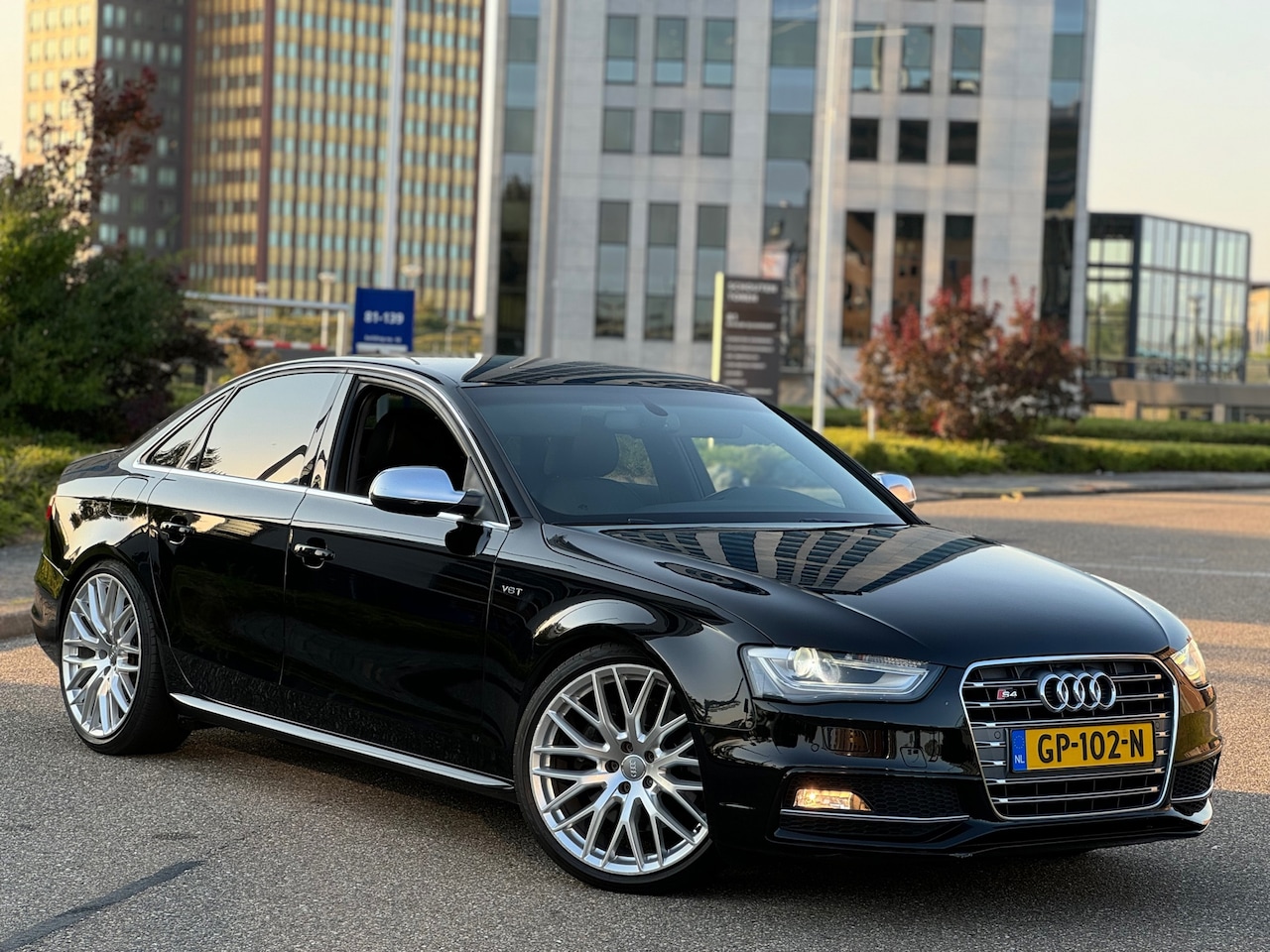 Audi S4 - 3.0 TFSI V6 350PK+ Aut QUATTRO Camera.B&O.S-Line 20' - AutoWereld.nl