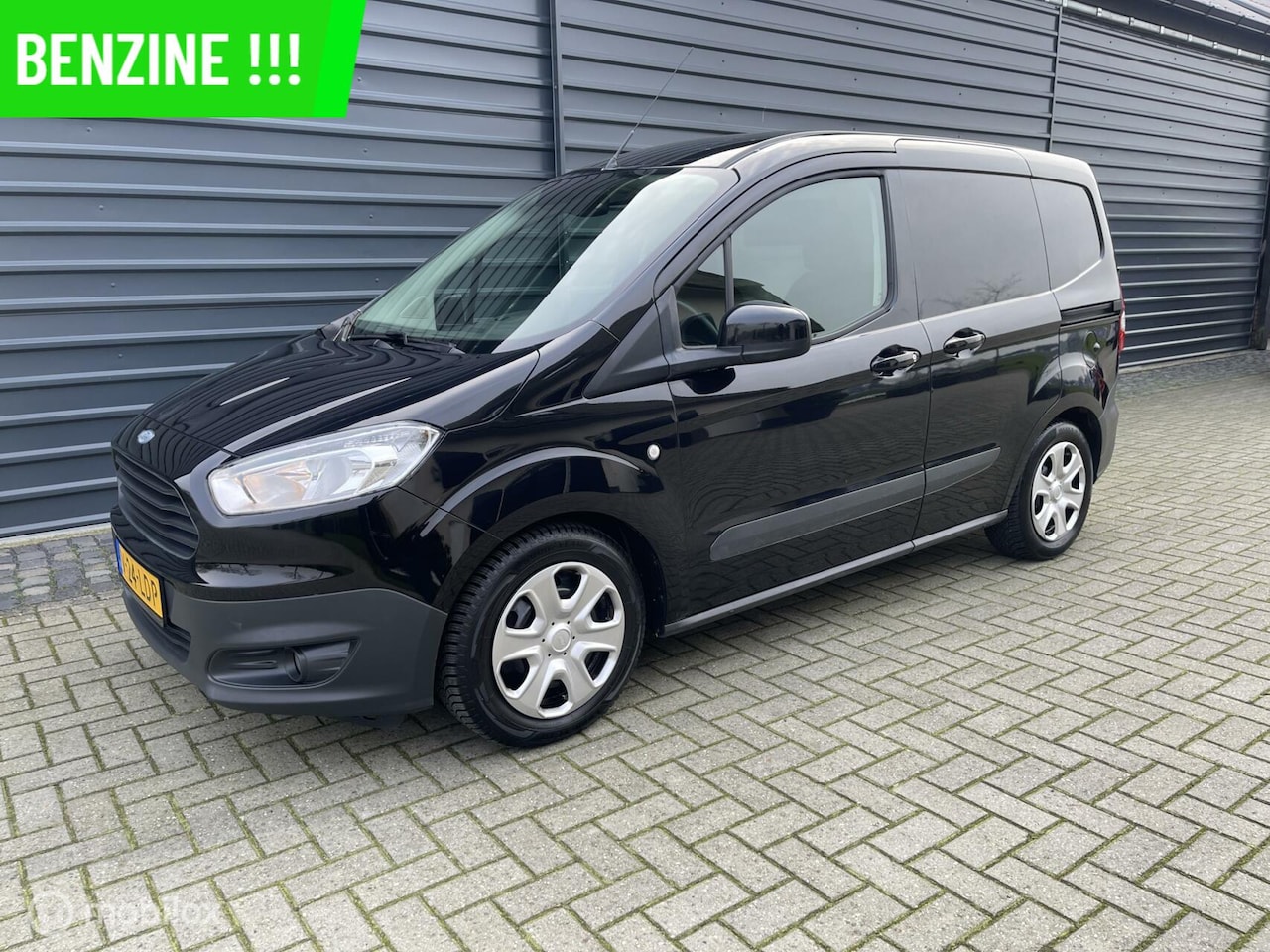 Ford Transit Courier - 1.0 Benzine AIrco 2x Schuifd.stoelverw. - AutoWereld.nl