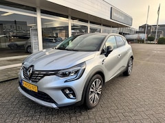 Renault Captur - 10-2022 Mild Hybrid 160 AUT. ICONIC / INITIALE / 360 CAMERA/ PACK ADVANCE DRIVING/ LEDEREN