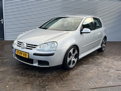 Volkswagen Golf - 2.0 FSI Comfortline