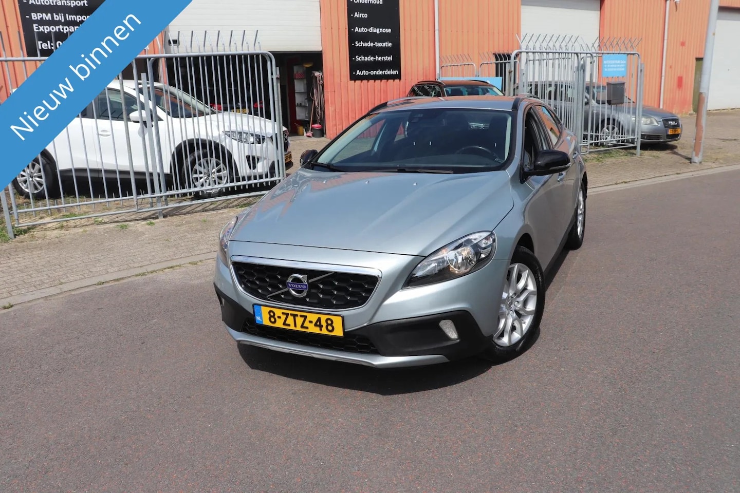 Volvo V40 Cross Country - AutoWereld.nl