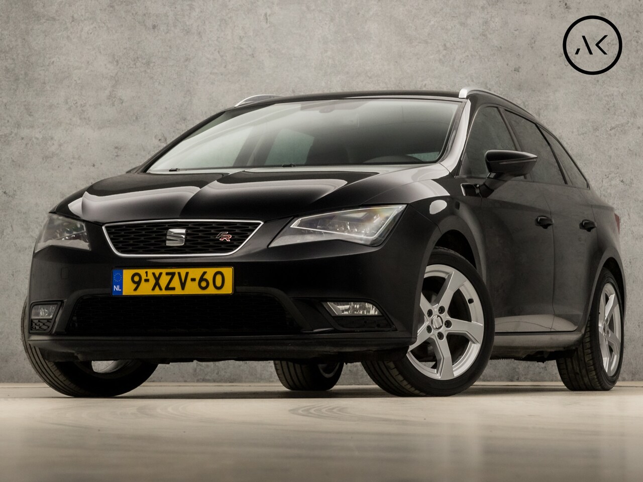 Seat Leon ST - 1.2 TSI FR Sport (NAVIGATIE, CLIMATE, LEDER/ALCANTARA, GETINT GLAS, SPORTSTOELEN, LED KOPL - AutoWereld.nl