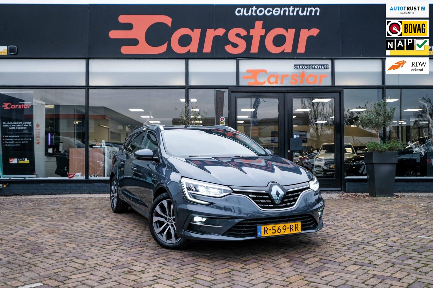 Renault Mégane Estate - 1.3 TCe 140 Techno|Navi|Cruise|Camera|Trekhaak - AutoWereld.nl