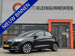 Ford Fiesta - 1.0 EcoBoost Hybrid Titanium / Sensoren Achter / AndroidAuto/AppleCarplay / Stoel/Stuurver