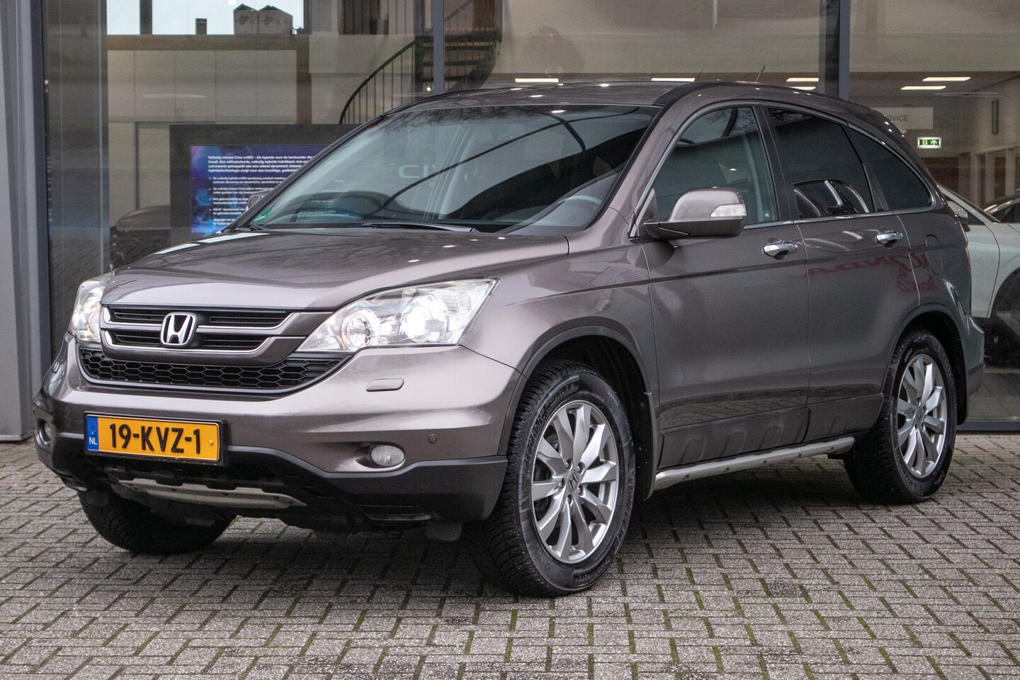 Honda CR-V - 2.0i Lifestyle - All in rijklaarprijs | Trekhaak | Navi | 12 mnd Bovag | Nette staat! - AutoWereld.nl