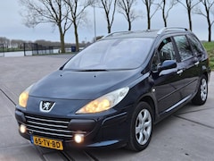 Peugeot 307 SW - 2.0-16V Pack Automaat 7pers uitvoering