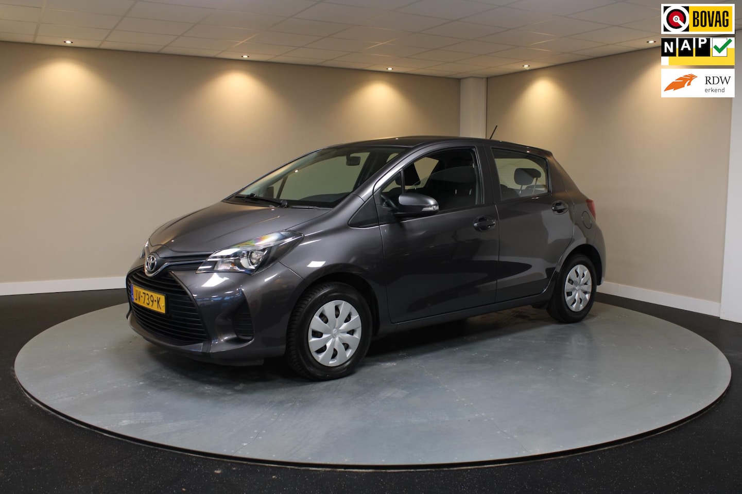 Toyota Yaris - 1.3 VVT-i Now *Airco* APK 2026! 2de eigenaar - AutoWereld.nl