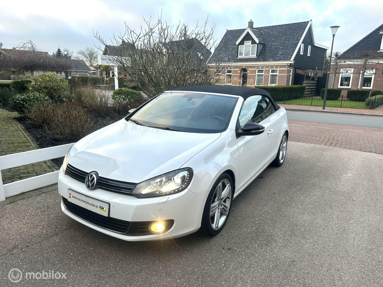 Volkswagen Golf Cabriolet - 1.4 TSI 122PK EXCLUSIVE LED VERLICHTING PARELMOER LAK STOELVERWARMING BLUETOOTH ZEER MOOI! - AutoWereld.nl