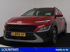 Hyundai Kona - 1.6 GDI HEV Comfort Smart | Parkeersensoren achter | Trekhaak | Navigatie | Camera | LM ve