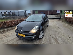 Renault Clio - 1.6-16V Dynamique Luxe PANORAMADAK AIRCO