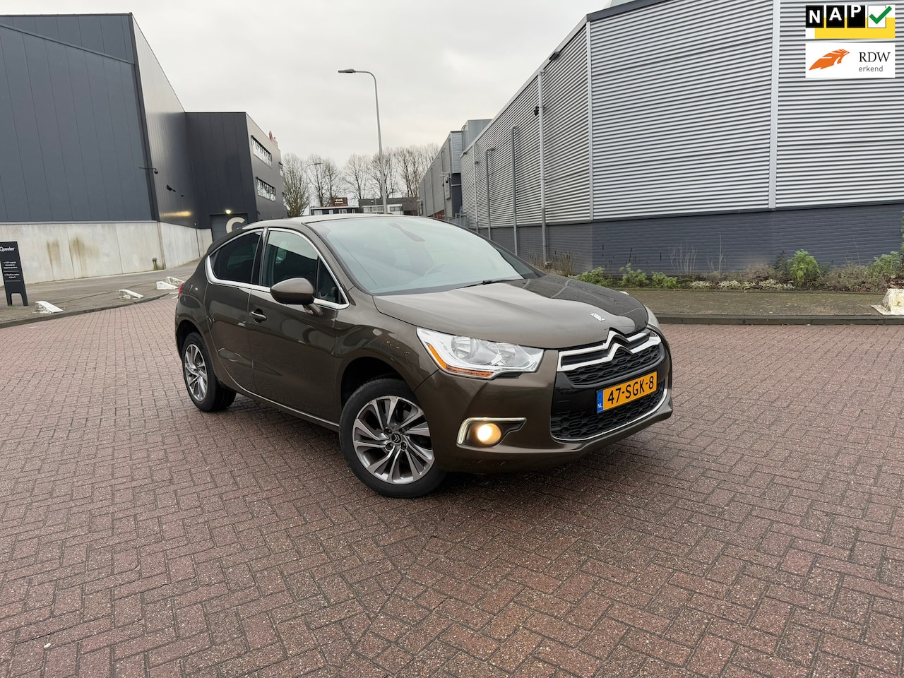 Citroën DS4 - 1.6 VTi Chic CLIMA Volledig onderhouden NEW Ketting - AutoWereld.nl