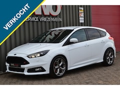 Ford Focus - 2.0 EcoB. ST-2 250PK Navi/Xenon/Leer/18'' inch