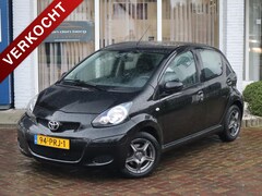 Toyota Aygo - 1.0 VVT-i 5D TREKHAAK