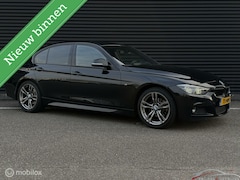 BMW 3-serie - 320i M Sport Edition, CarPlay, Dealeronderhouden