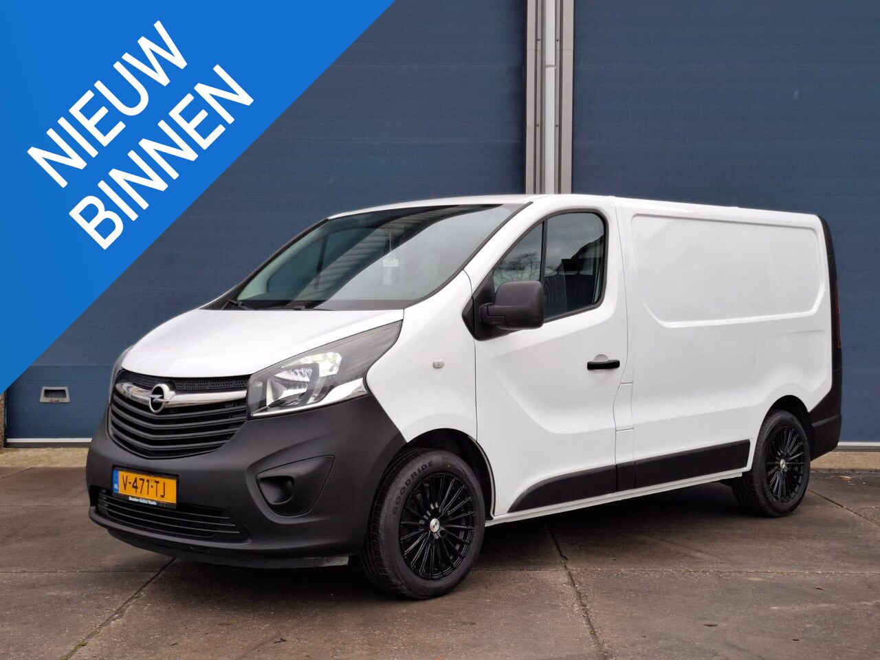 Opel Vivaro - 1.6 CDTI L1H1 Sport EcoFlex AIRCO / CRUISE CONTROLE / NAVI / KLEP - AutoWereld.nl