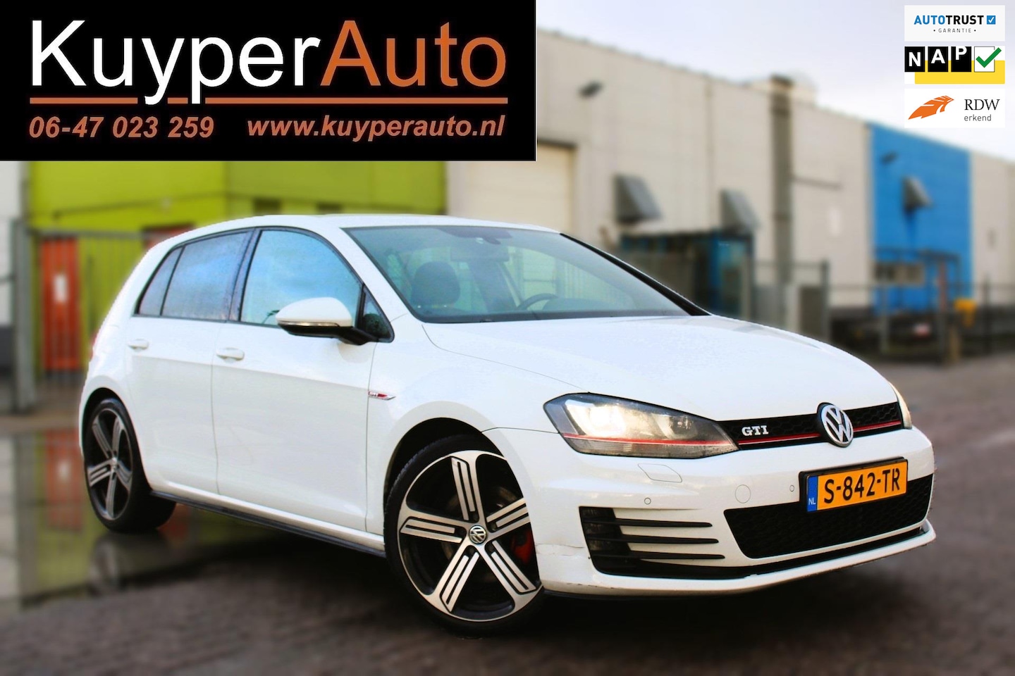 Volkswagen Golf - 2.0 TSI GTI 5drs NAVI CLIMA multimedia - AutoWereld.nl