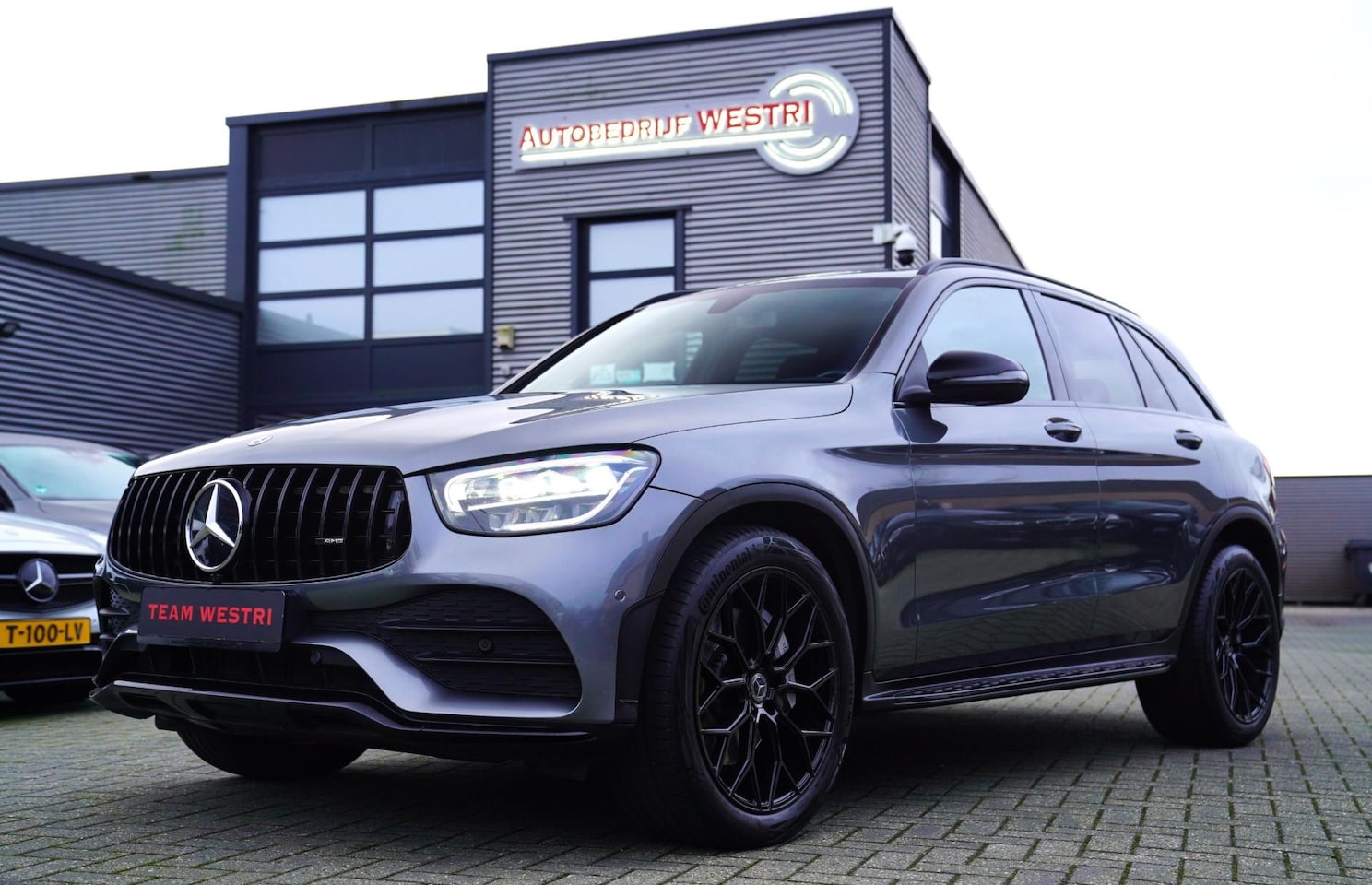 Mercedes-Benz GLC-klasse - 200 4MATIC Premium | Facelift | LED | Stoelverwarming | Camera | Trekhaak elektrisch | Led - AutoWereld.nl