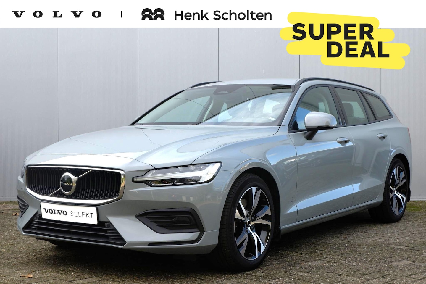 Volvo V60 - B3 163PK AUT7 Essential, Trekhaak semi elektrisch, Achteruitrijcamera, Stoelverwarming voo - AutoWereld.nl