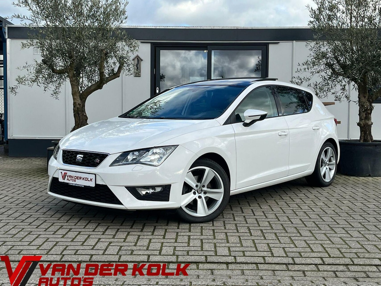 Seat Leon ST - 1.4 TSI FR Panorama Cruise Climate - AutoWereld.nl