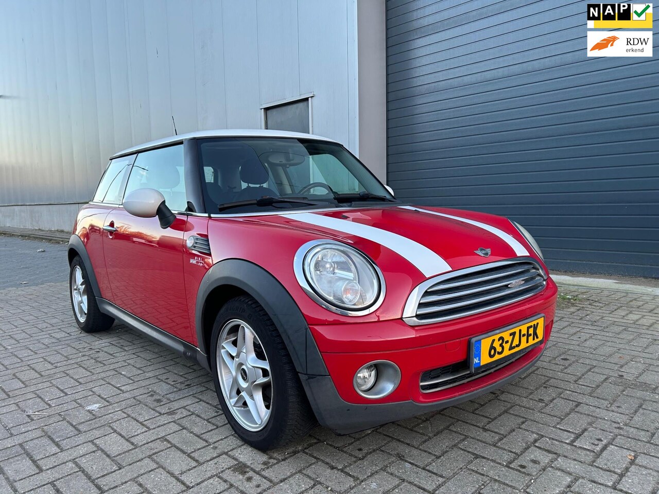 MINI Cooper - Mini 1.6i Pepper AIRCO NAP 2008 - AutoWereld.nl