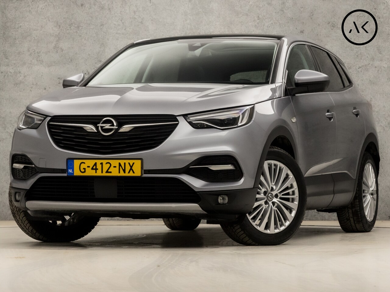 Opel Grandland X - 1.2 Turbo Sport Deluxe Automaat (PANORAMADAK, APPLE CARPLAY, LEDER, MEMORY SEATS, STOELVER - AutoWereld.nl