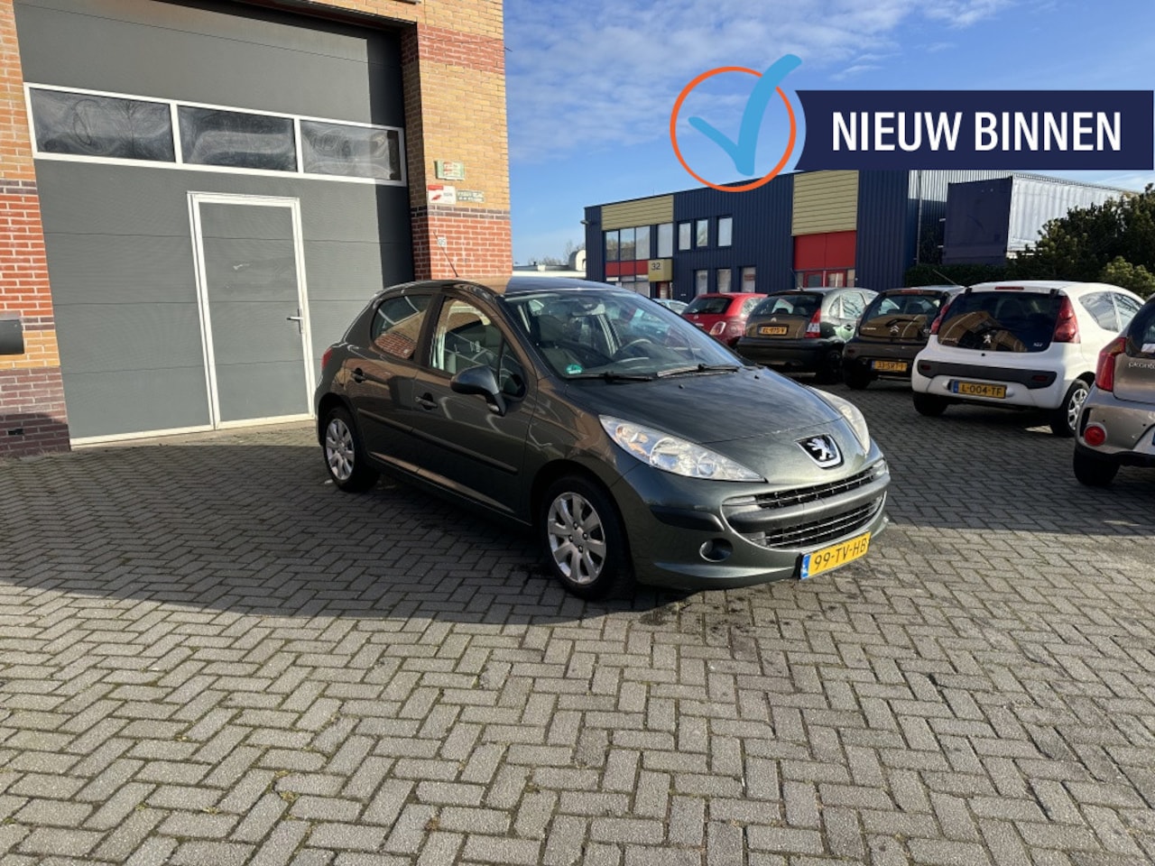 Peugeot 207 - 1.4-16V Color-line 5DRS Airco Nw D-Riem! - AutoWereld.nl