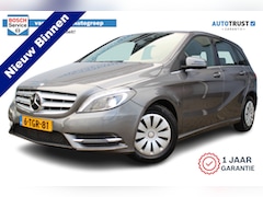 Mercedes-Benz B-klasse - 180 Ambition | Incl. 12 maanden Garantie | Navigatie | Parkeersensoren V+A | Schakelmogeli