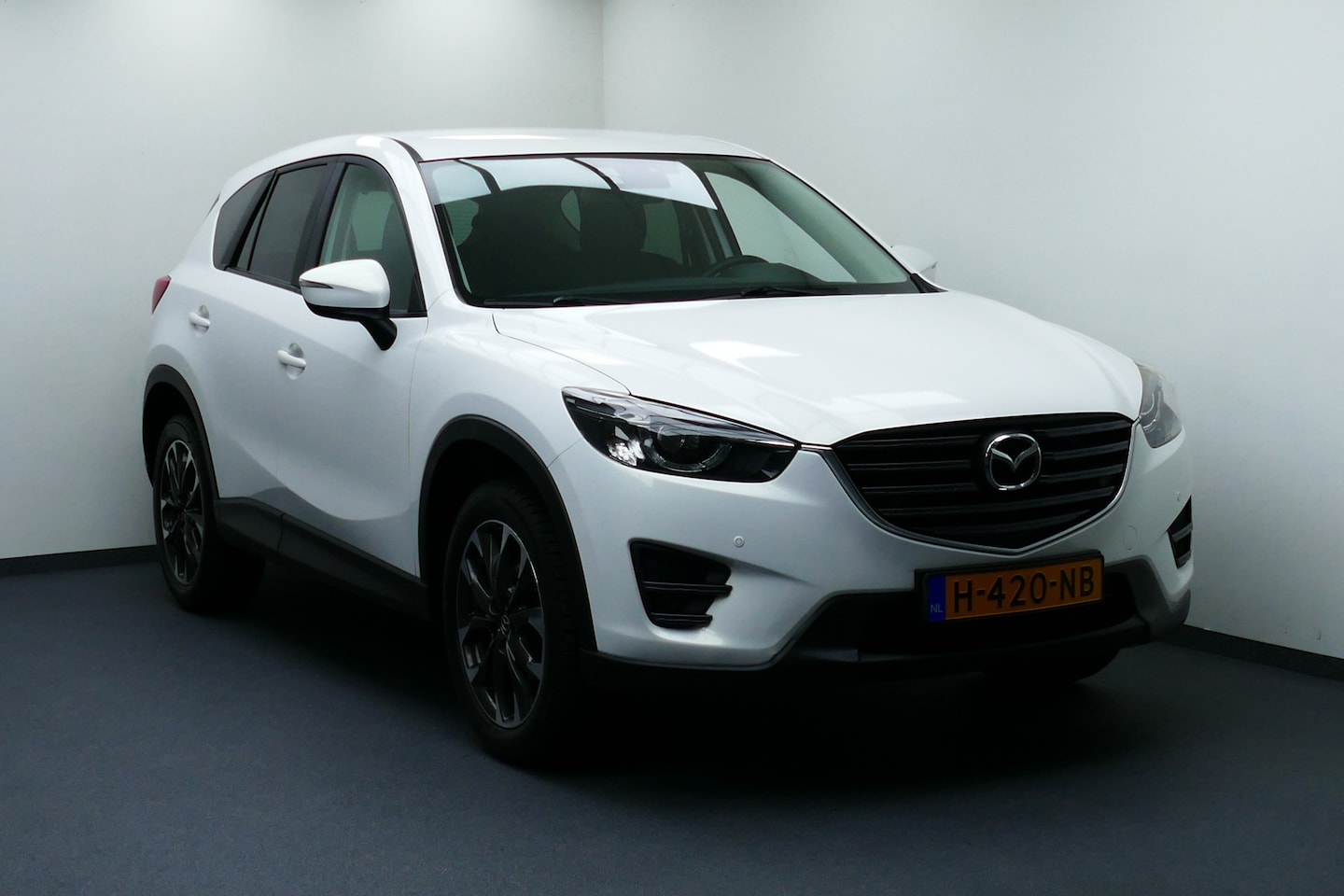 Mazda CX-5 - 2.0 SkyActiv-G 165 Skylease GT 2WD. 19"LMV, Navi, Led Koplampen, Haak 1800kg - AutoWereld.nl