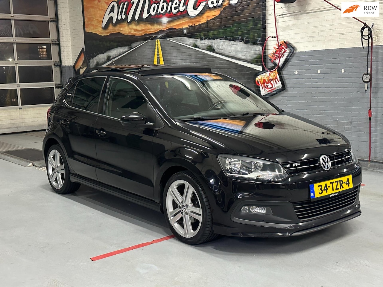 Volkswagen Polo - 1.2 TSI DSG Highline PANO|3XRLINE|CRUISE|TREKHAAK|NAP| - AutoWereld.nl