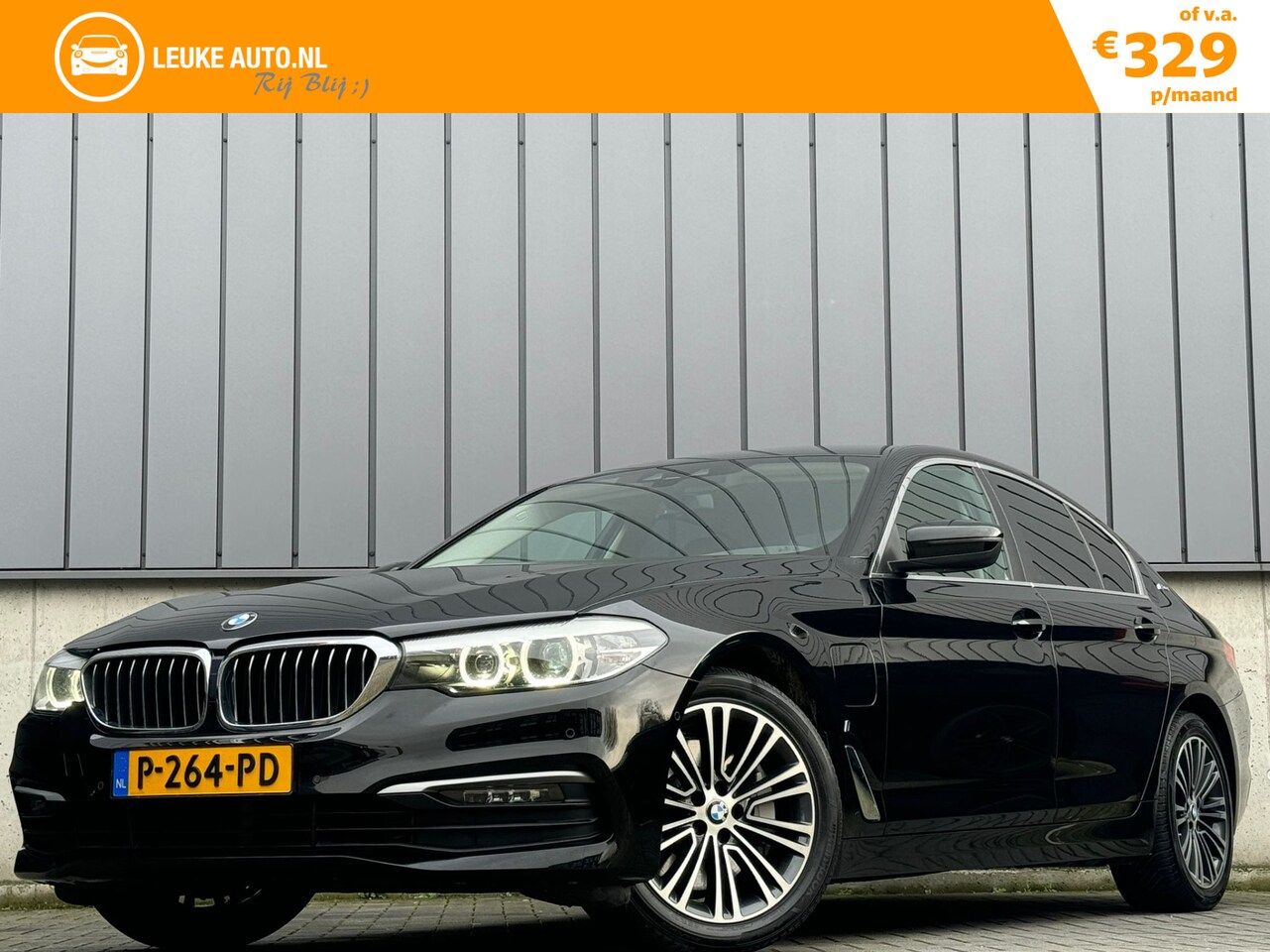 BMW 5-serie - 530e 252PK iPerformance Exe. Navi+ Camera Leer Sfeerverlichting - AutoWereld.nl