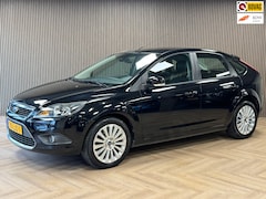 Ford Focus - 1.8 Limited TREKHAAK AIRCO PDC NAVIGATIE CRUISE KEYLESS-GO LEDER