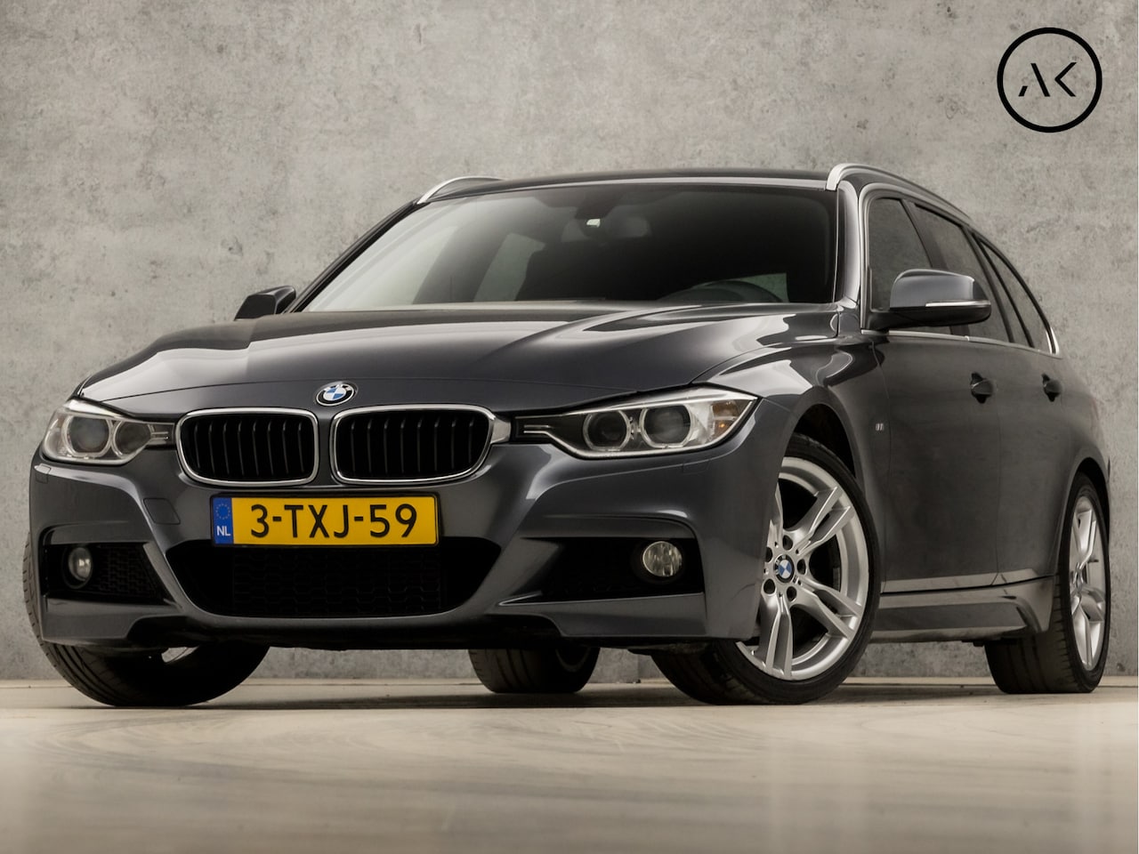 BMW 3-serie Touring - 316i Executive M Sport (GROOT NAVI, M PAKKET, CLIMATE, GETINT GLAS, ALCANTARA SPORTSTOELEN - AutoWereld.nl