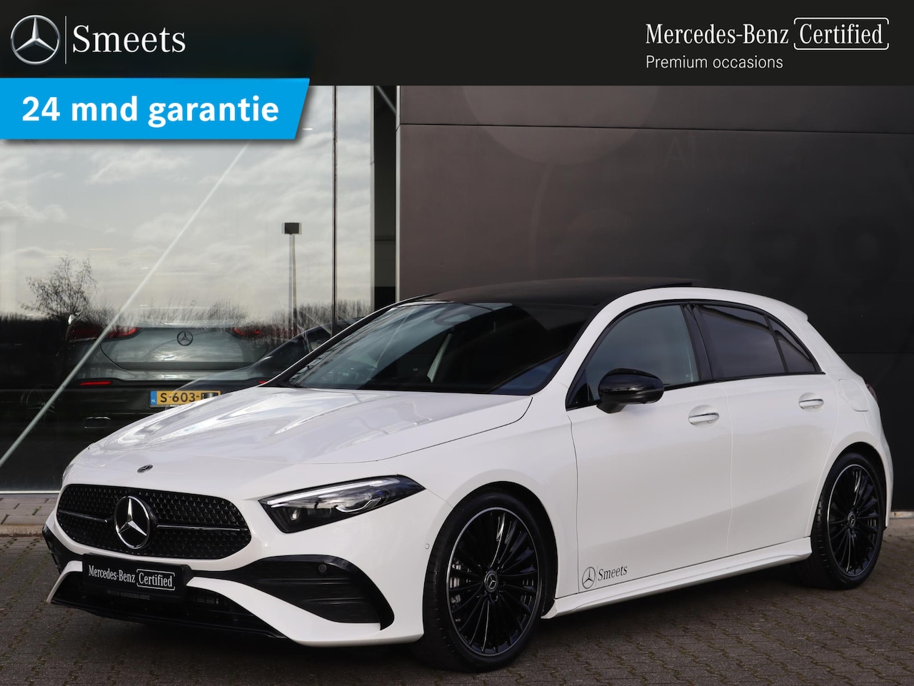 Mercedes-Benz A-klasse - 180 Star Edition AMG Line Plus | Panoramadak | Navigatie | 360 camera | Keyless Entry | Do - AutoWereld.nl