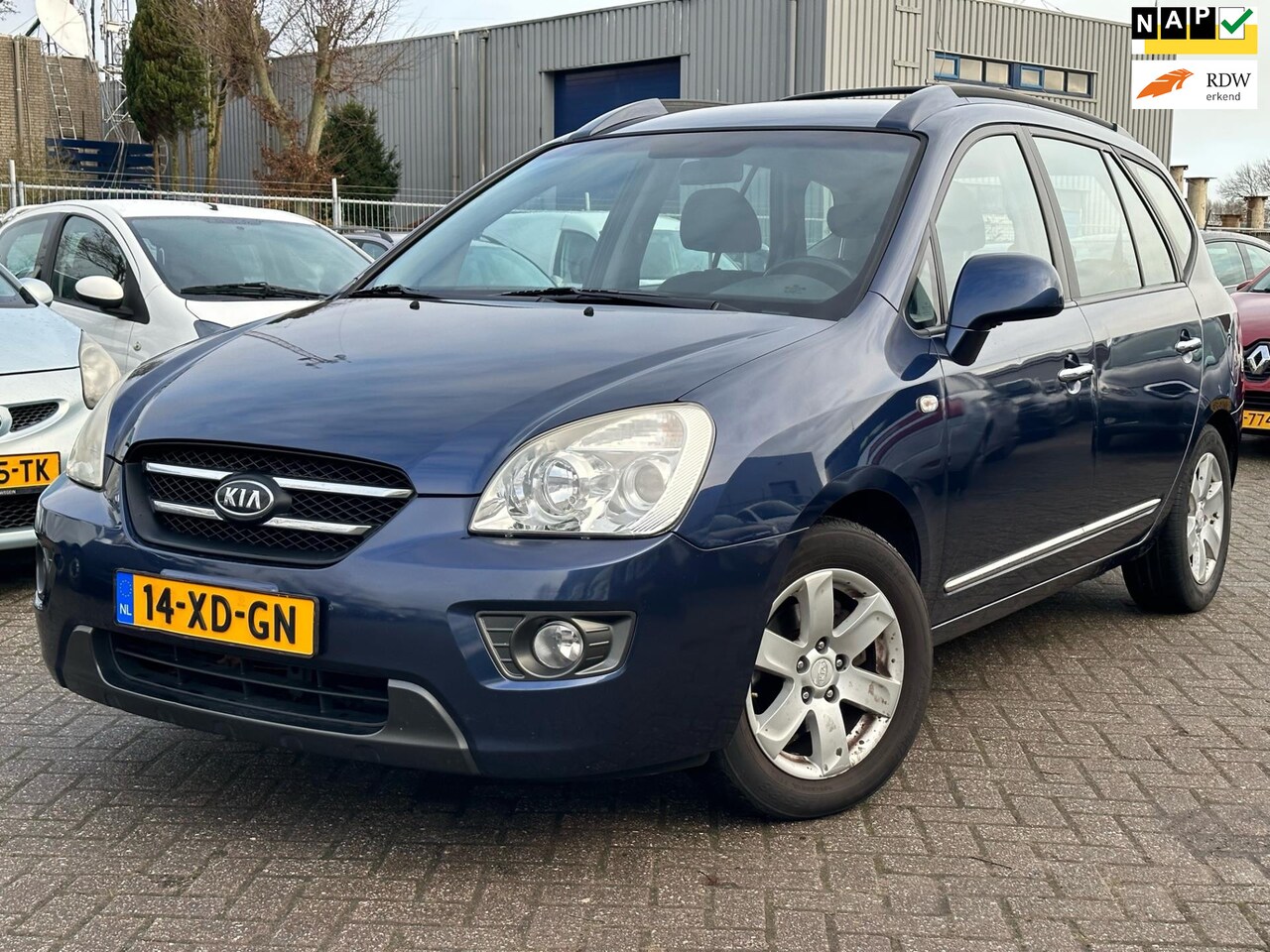 Kia Carens - 2.0 CVVT X-ecutive 2.0 CVVT X-ecutive - AutoWereld.nl