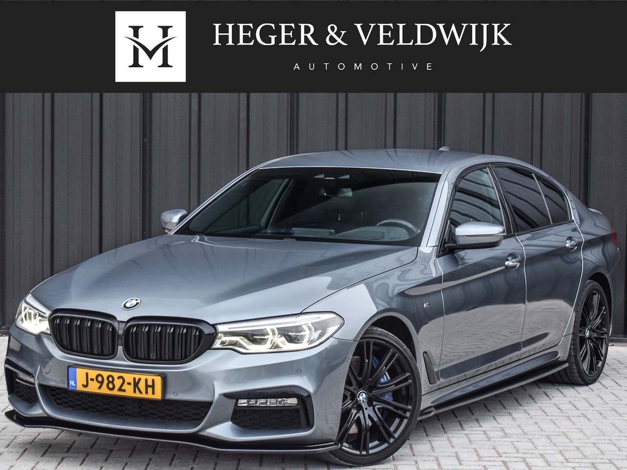 BMW 5-serie - 540i High Executive M-SPORT | HEAD UP | ACHTERUITRIJ CAMERA | STOEL- EN STUUR VERWARMING | - AutoWereld.nl